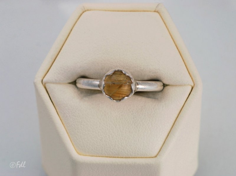 Bague avec quartz rutile