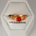 Bague en or 18 ct avec spessartite