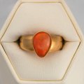 Bague en or 18 ct avec opale de feu