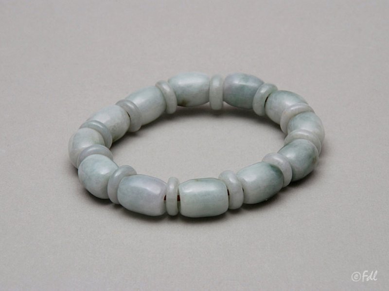 Bracelet en jade de Birmanie