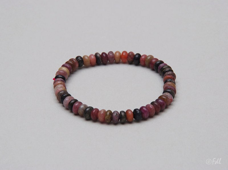 Bracelet en tourmaline multicolore