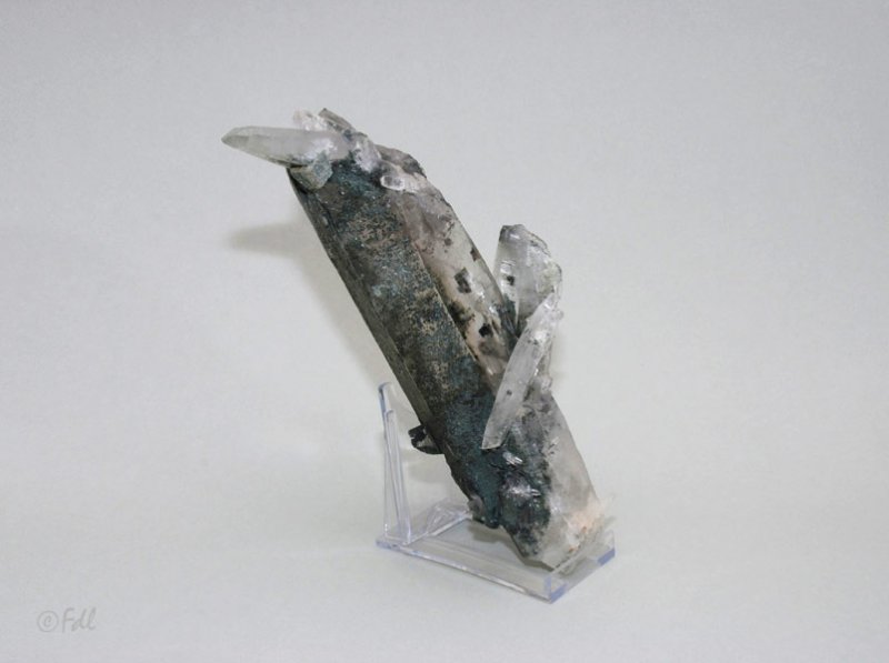 Cristal de roche avec chlorite